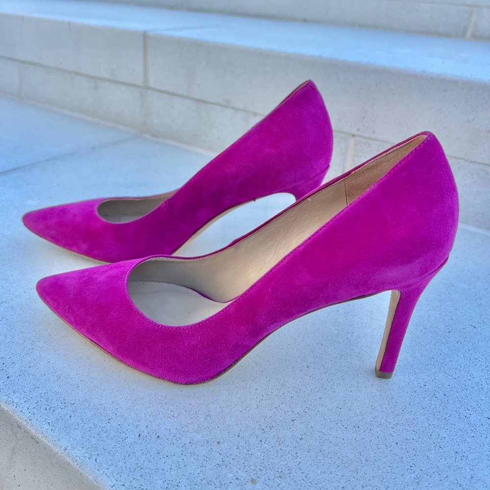 Via Spiga Fuchsia Suede Heels - Picture 3 of 3